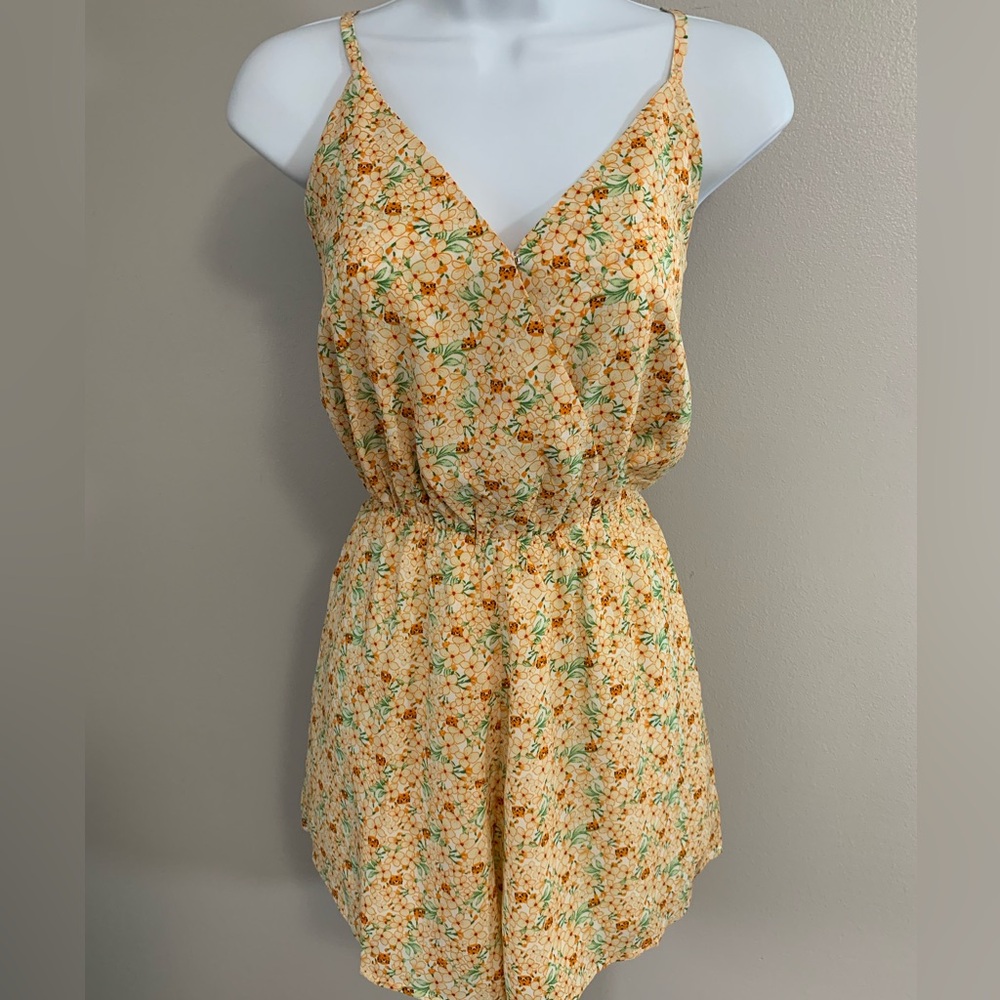 NWT easel Yellow Floral Adjustable Strap Romper